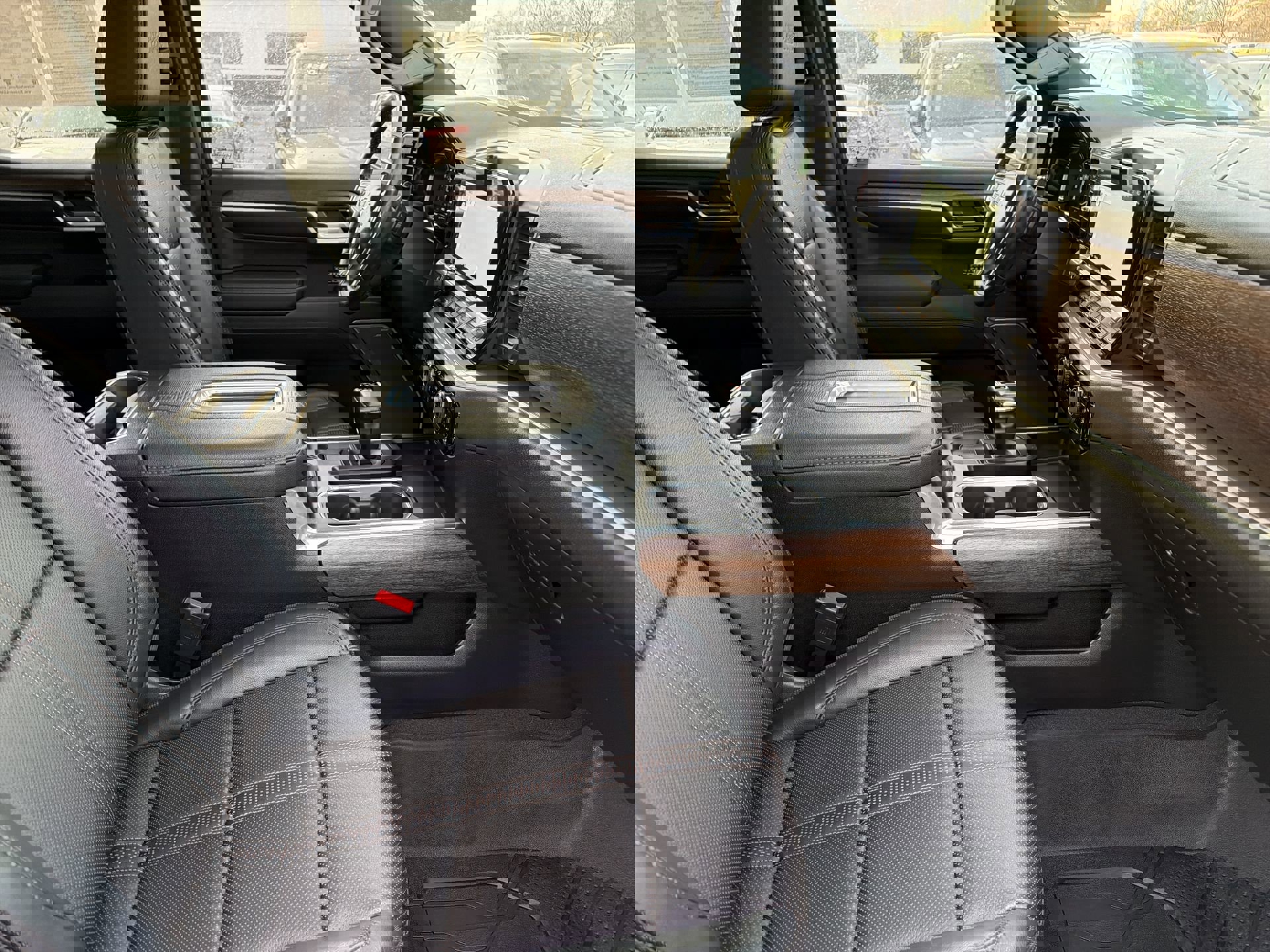 Certified 2022 Chevrolet Silverado 1500 High Country w/ High Country Premium Package image 12