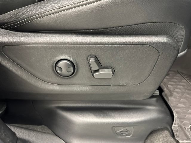 Used 2022 RAM 1500 Rebel w/ Rebel Level 2 Equipment Group AWD/4WD image 28