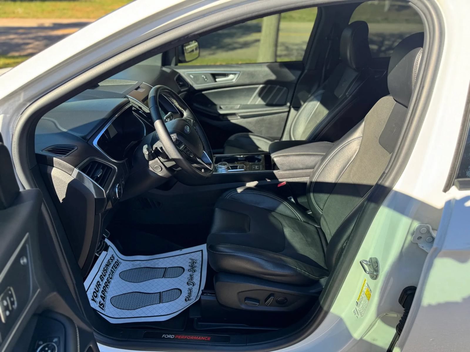Used 2020 Ford Edge ST w/ Equipment Group 401A AWD/4WD image 8