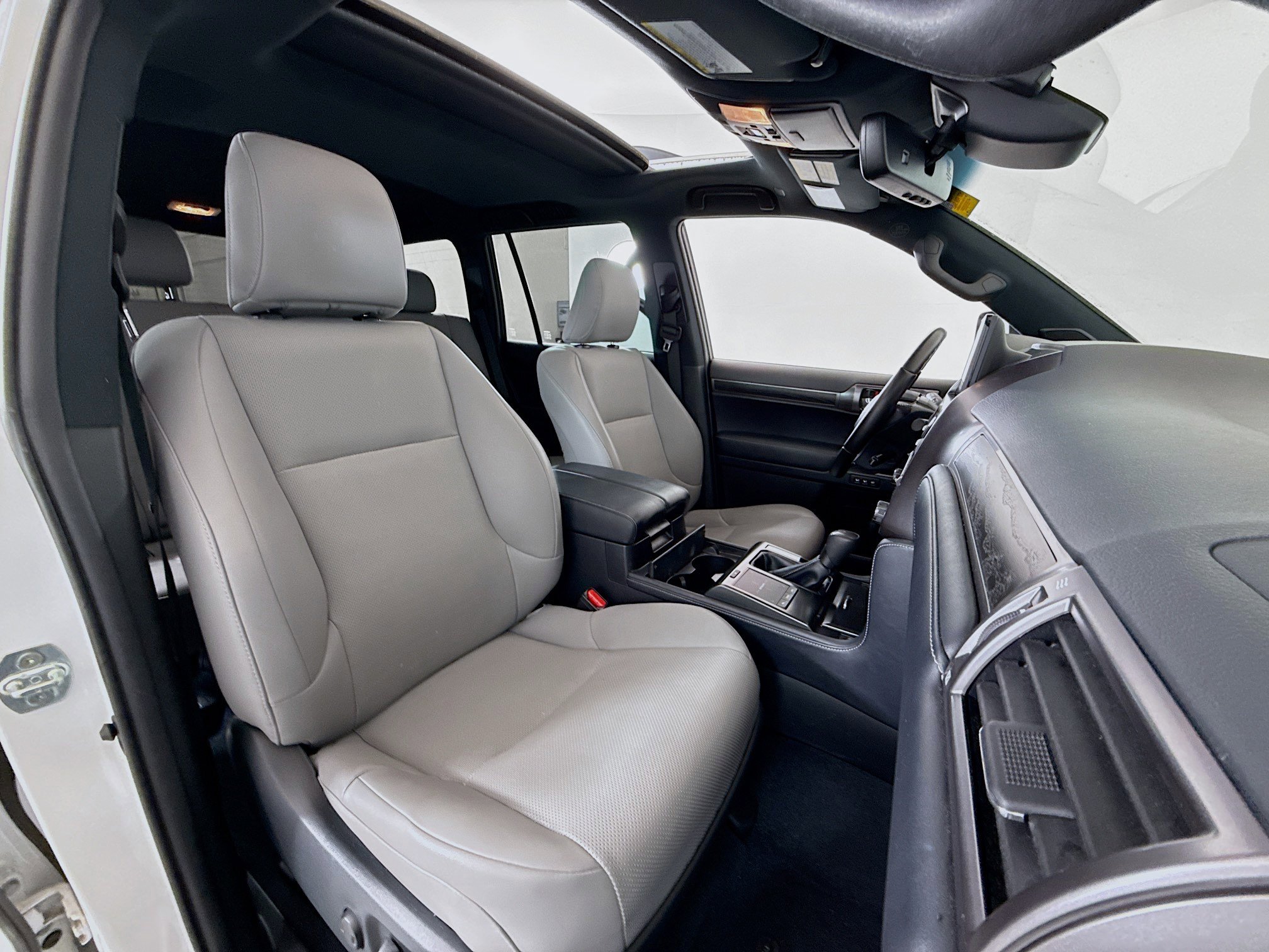 Certified 2023 Lexus GX 460 w/ Black Line Special Edition AWD/4WD image 27