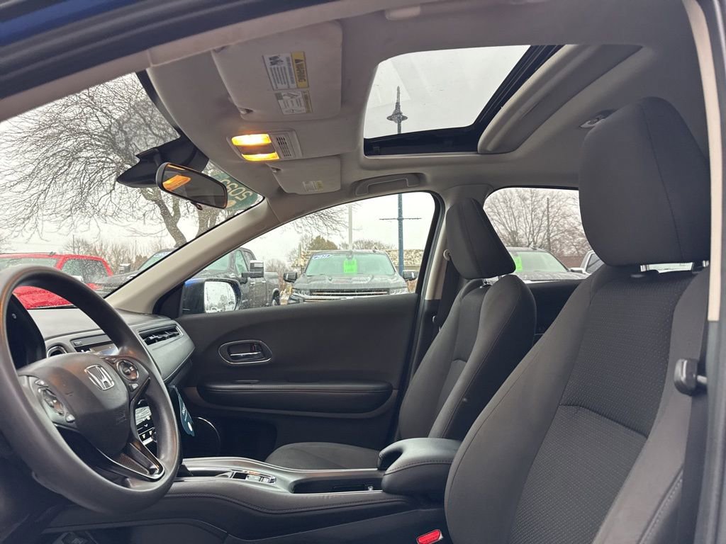 Used 2022 Honda HR-V EX image 14
