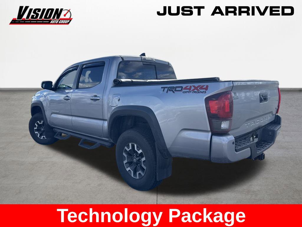 Used 2019 Toyota Tacoma TRD Off-Road w/ Technology Package AWD/4WD image 8