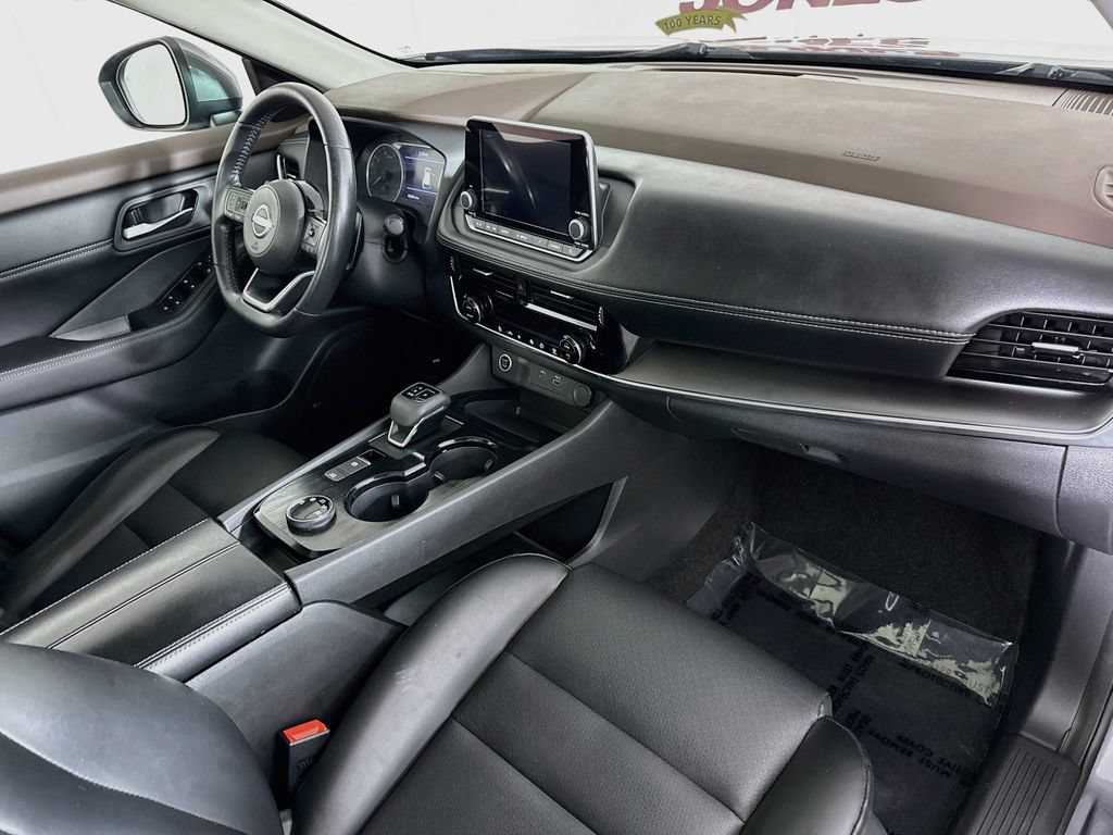 Used 2023 Nissan Rogue SV w/ SV Premium Package AWD/4WD image 33
