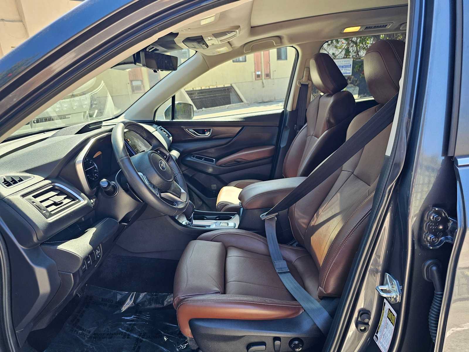 Used 2023 Subaru Ascent Touring AWD/4WD image 22