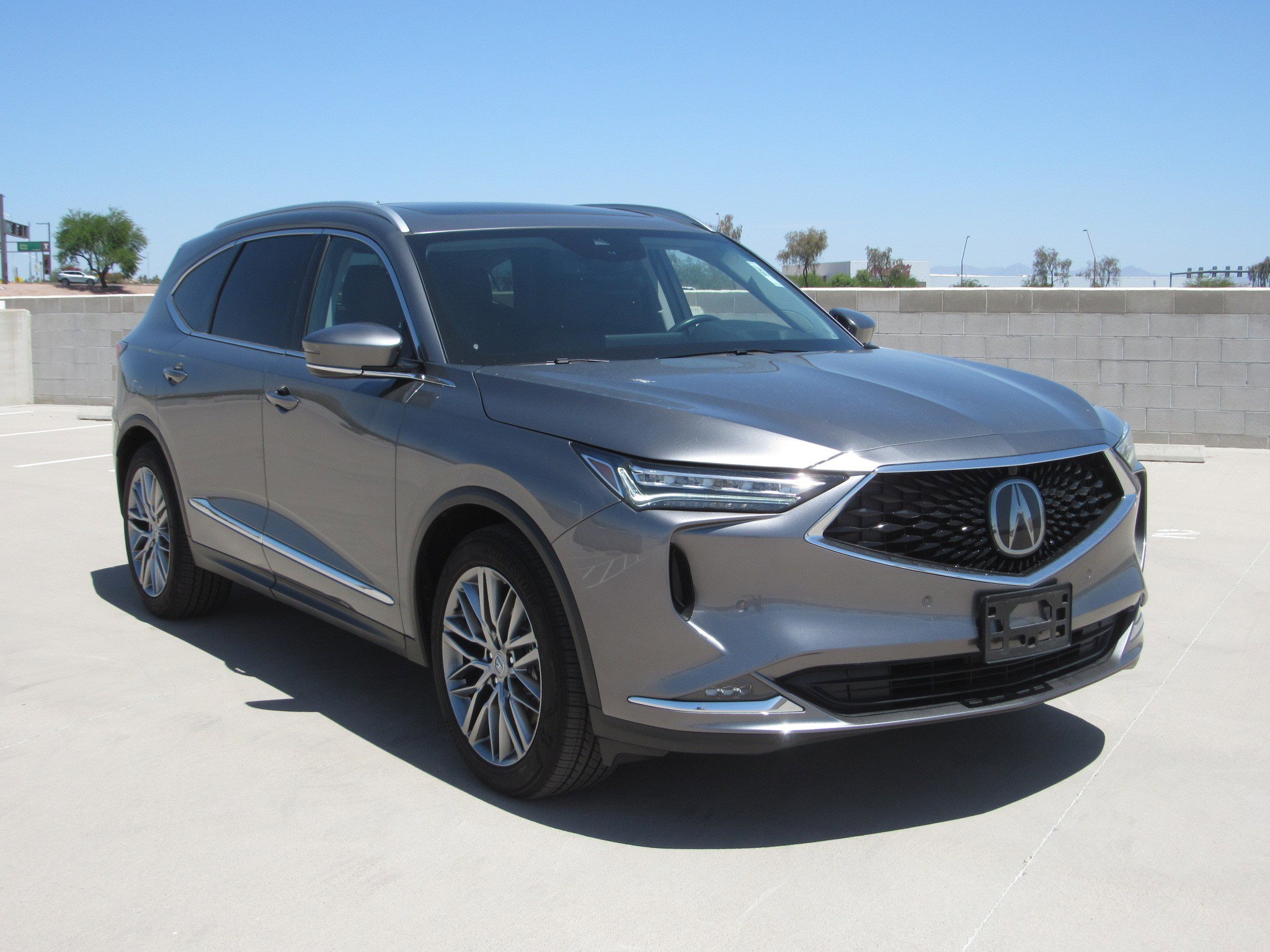 Certified 2024 Acura MDX SH-AWD w/ Advance Package image 2