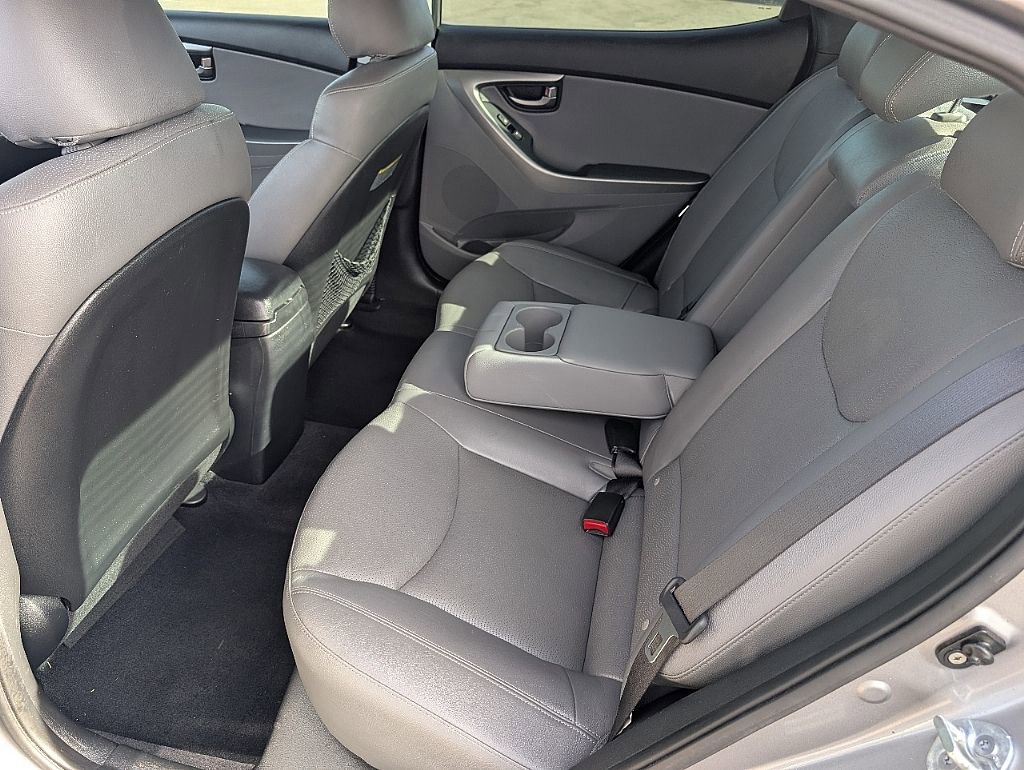 Used 2012 Hyundai Elantra Limited image 21