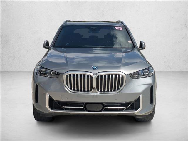 Used 2025 BMW X5 xDrive50e video 2