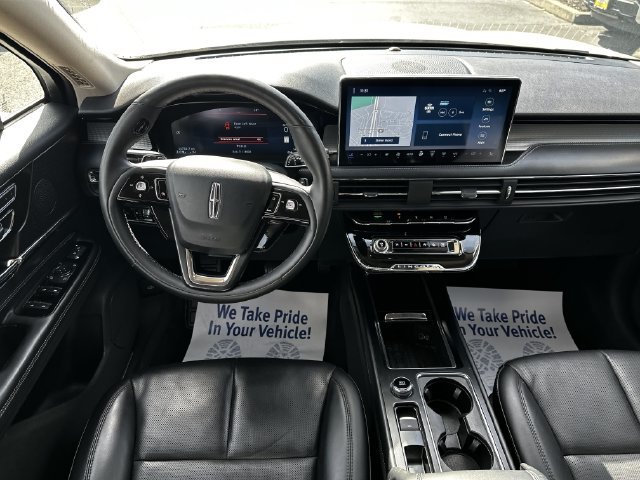 Certified 2023 Lincoln Corsair AWD w/ Equipment Group 101A image 13