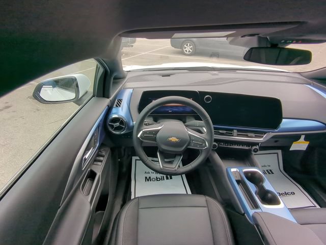 New 2026 Chevrolet Equinox EV LT FWD image 33