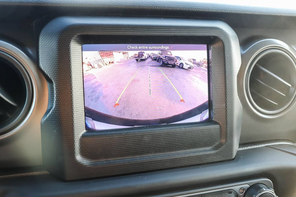 Used 2023 Jeep Wrangler Unlimited Sport AWD/4WD image 29