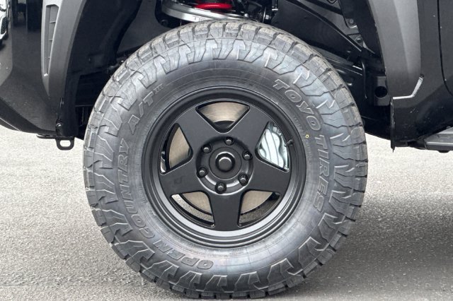 New 2026 Toyota 4Runner TRD Off-Road Premium w/ Tow Technology Package AWD/4WD image 25