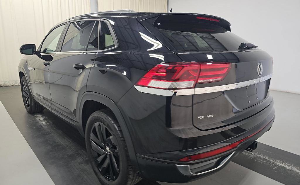 Used 2023 Volkswagen Atlas Cross Sport SE w/ Black Wheel Package image 2