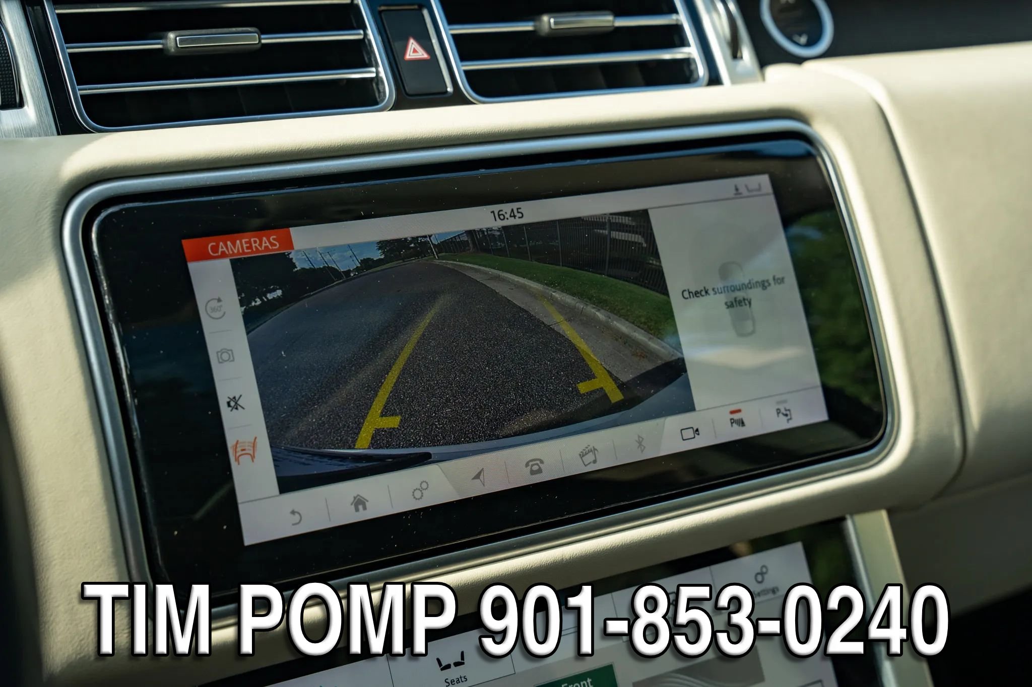 Used 2018 Land Rover Range Rover HSE AWD/4WD image 21