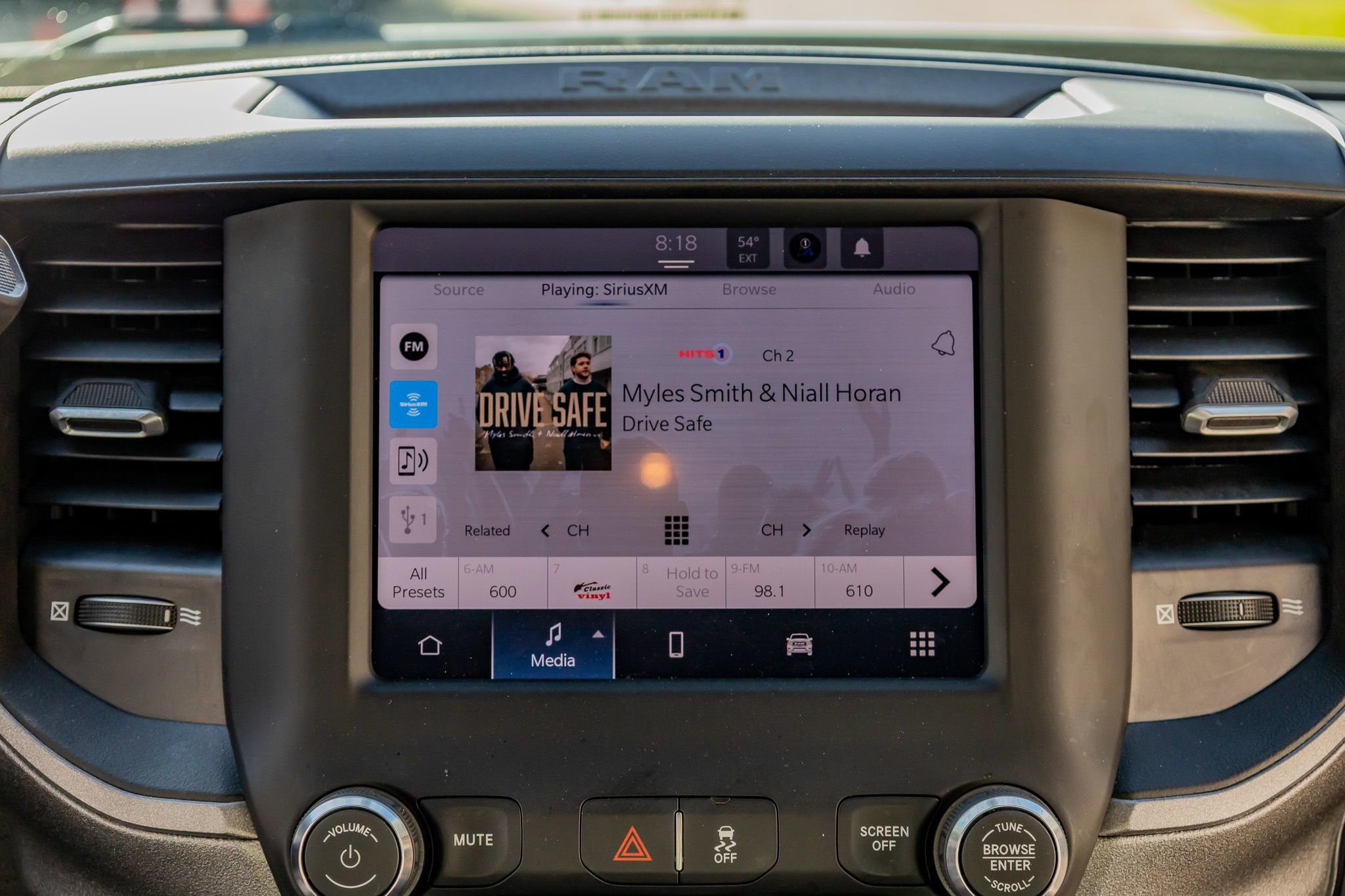 Used 2024 RAM 3500 Tradesman w/ Chrome Appearance Group image 24