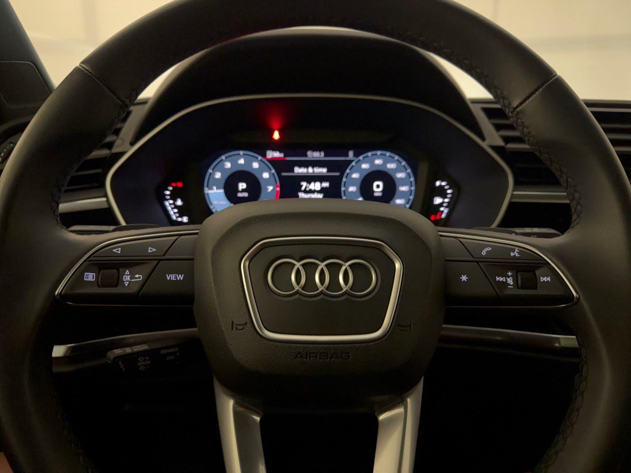 Certified 2025 Audi Q3 2.0T Premium w/ Convenience Package AWD/4WD image 10