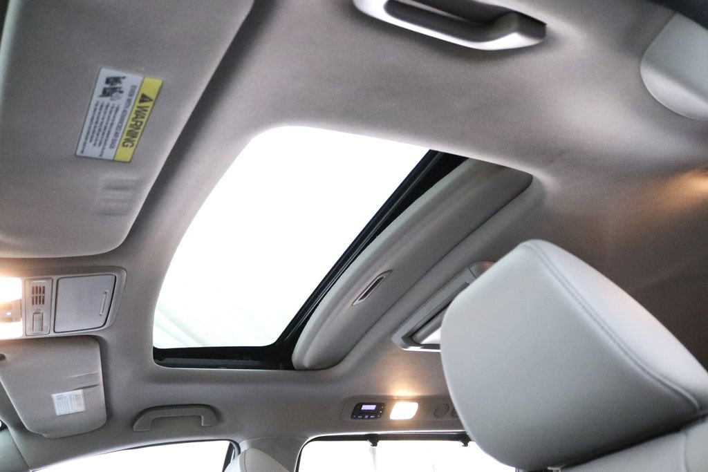 Used 2016 Honda Odyssey Touring image 26