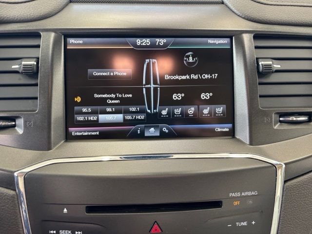 Used 2015 Lincoln MKS AWD w/ Equipment Group 101A image 17