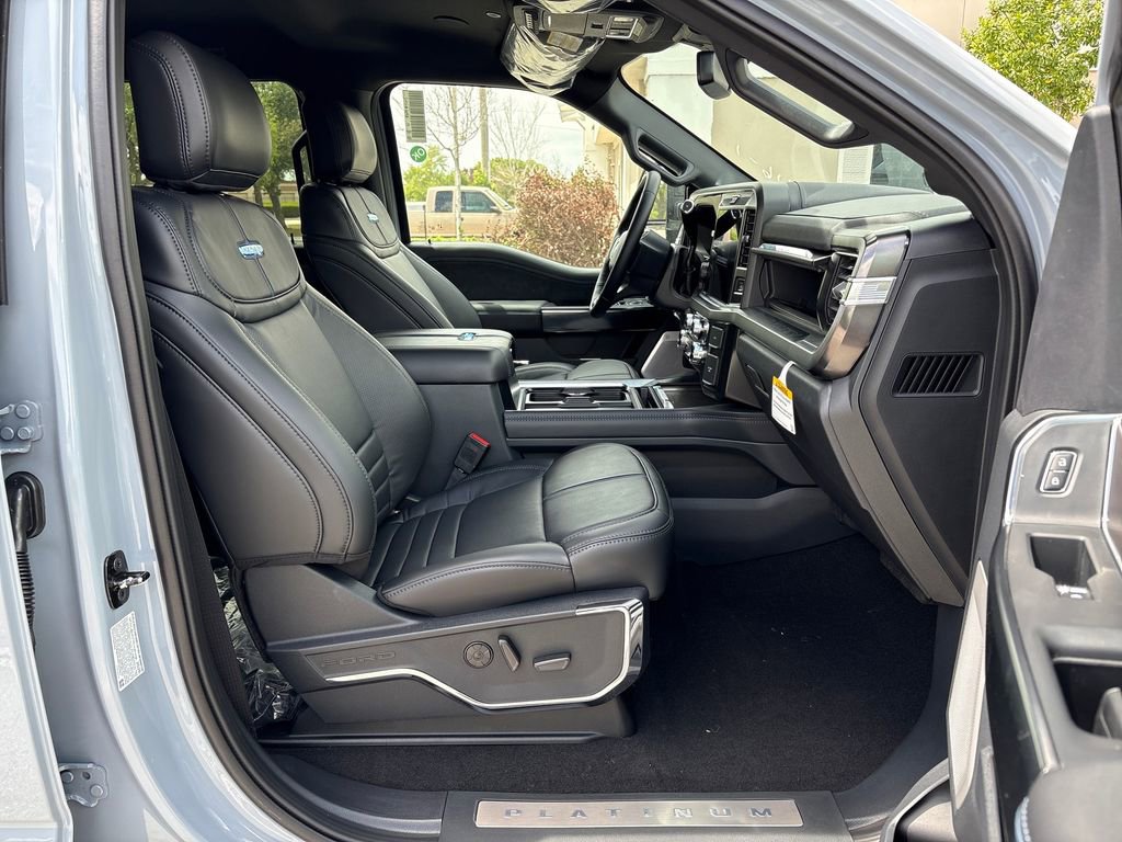 New 2026 Ford F350 4x4 Crew Cab Super Duty image 5