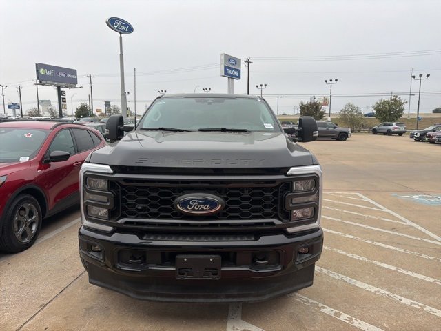 Used 2025 Ford F250 XL w/ STX Appearance Package image 3