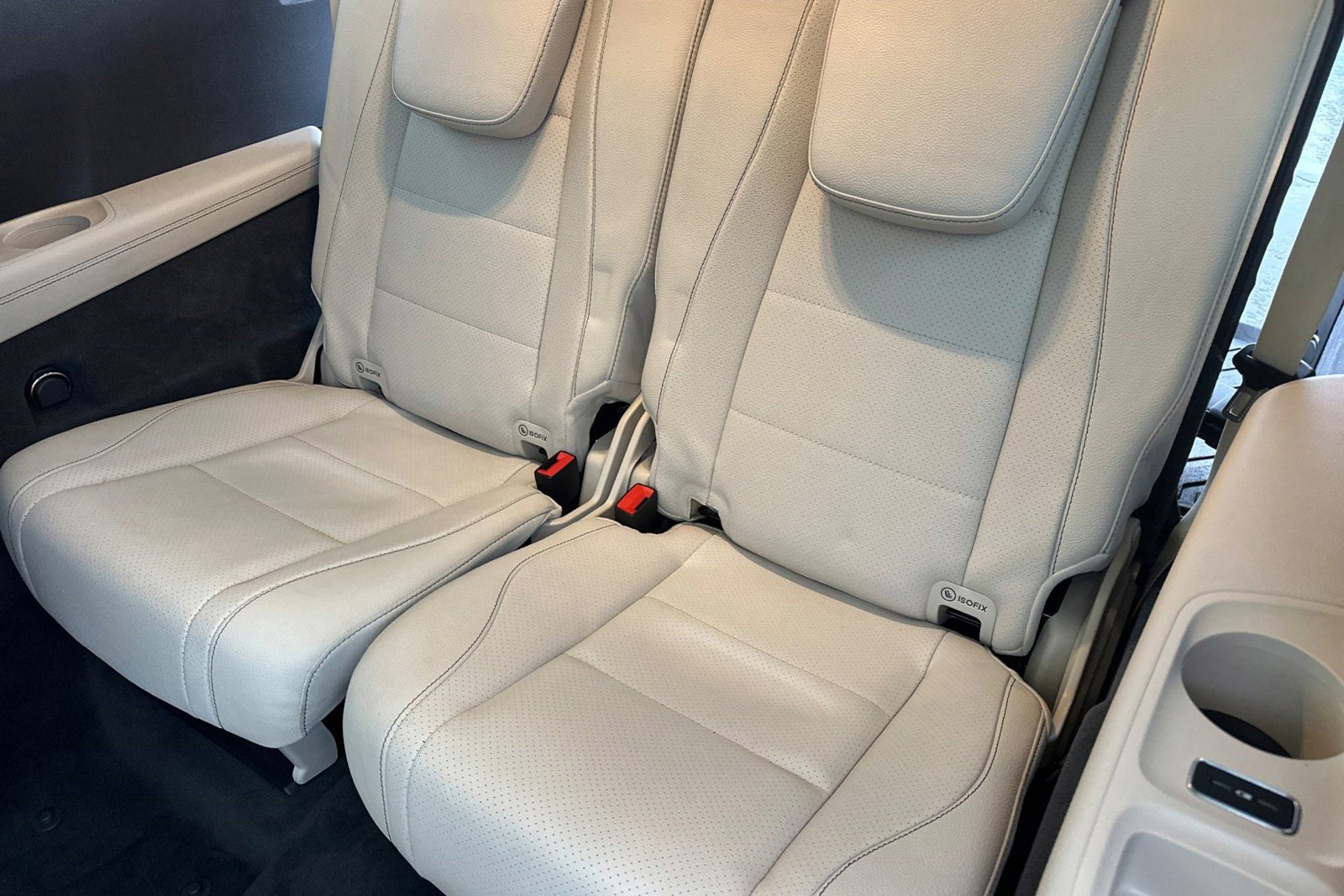 Used 2020 Mercedes-Benz GLS 450 4MATIC image 33