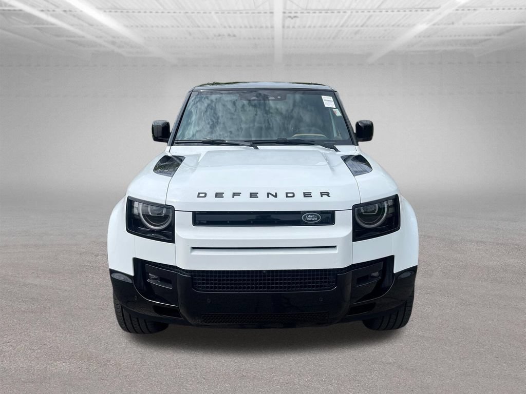 New 2026 Land Rover Defender 130 X-Dynamic SE AWD/4WD image 8