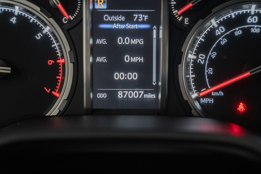 Used 2020 Toyota 4Runner TRD Off-Road AWD/4WD image 44