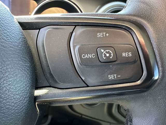Used 2023 Jeep Wrangler Unlimited w/ Cold Weather Group AWD/4WD image 25