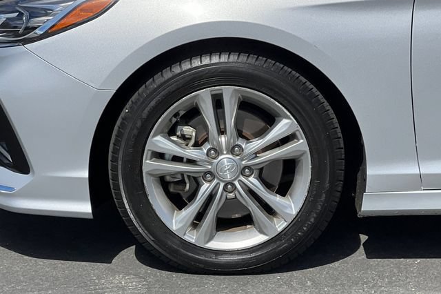 Used 2018 Hyundai Sonata Limited w/ Limited Ultimate Package 03 FWD image 31