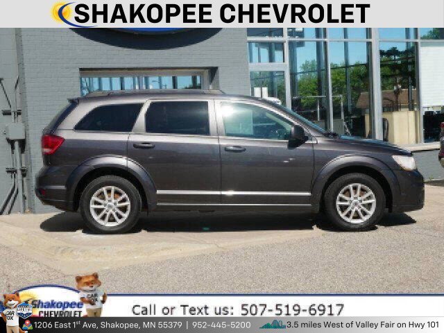 Used 2019 Dodge Journey SE image 2