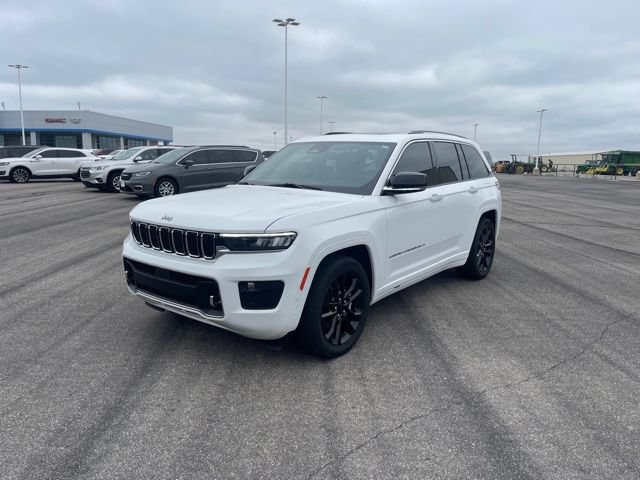Used 2023 Jeep Grand Cherokee Overland AWD/4WD image 1
