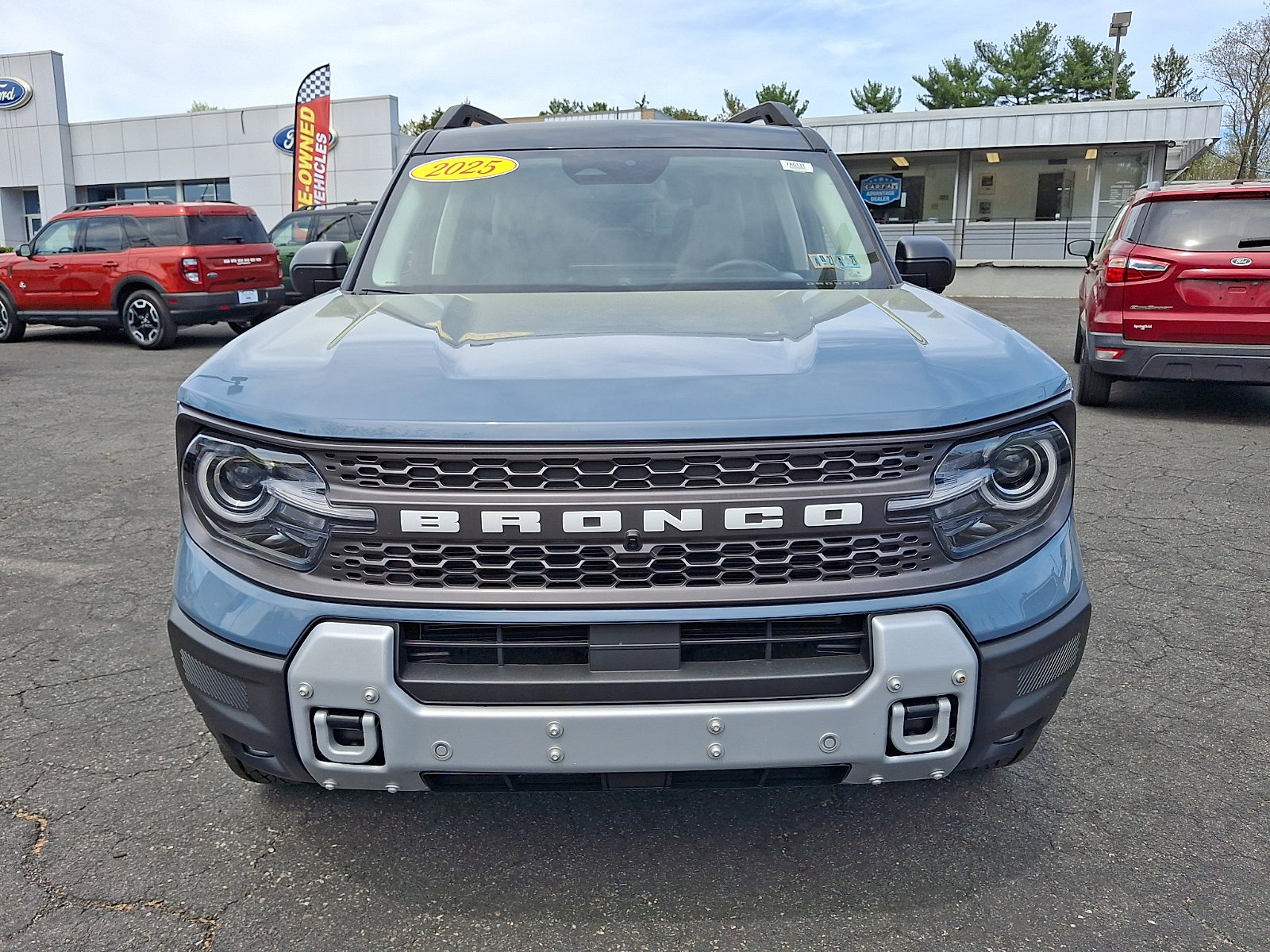 Used 2025 Ford Bronco Sport Badlands w/ Badlands Tech Package AWD/4WD image 2
