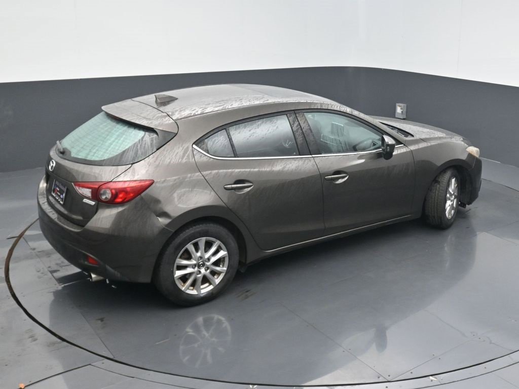 Used 2016 MAZDA MAZDA3 i Touring w/ Popular Equipment Package image 40