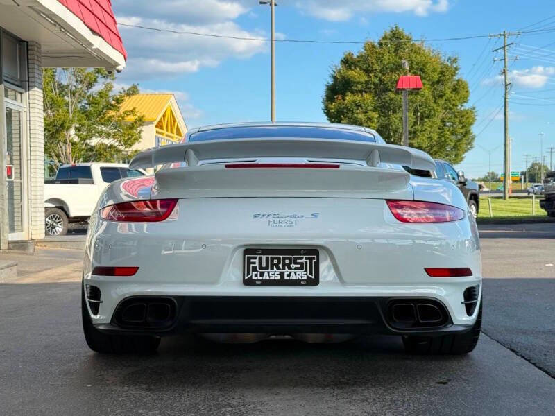 Used 2015 Porsche 911 Turbo S image 4