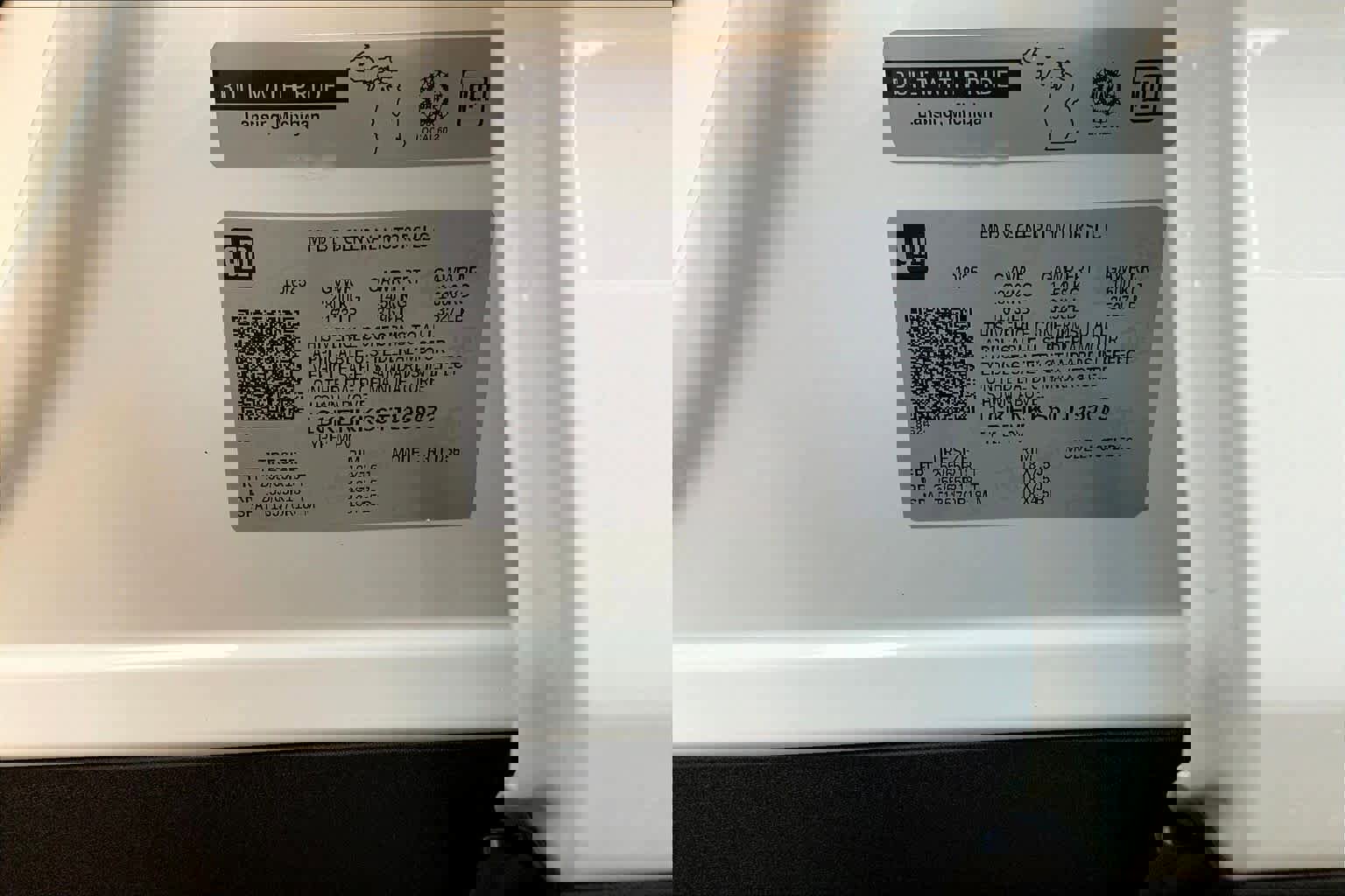 New 2026 GMC Acadia Elevation image 16