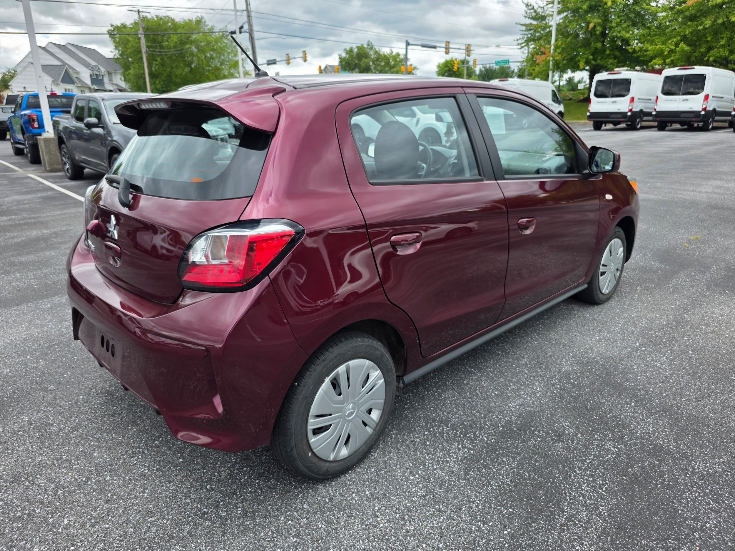 Used 2024 Mitsubishi Mirage ES FWD image 5