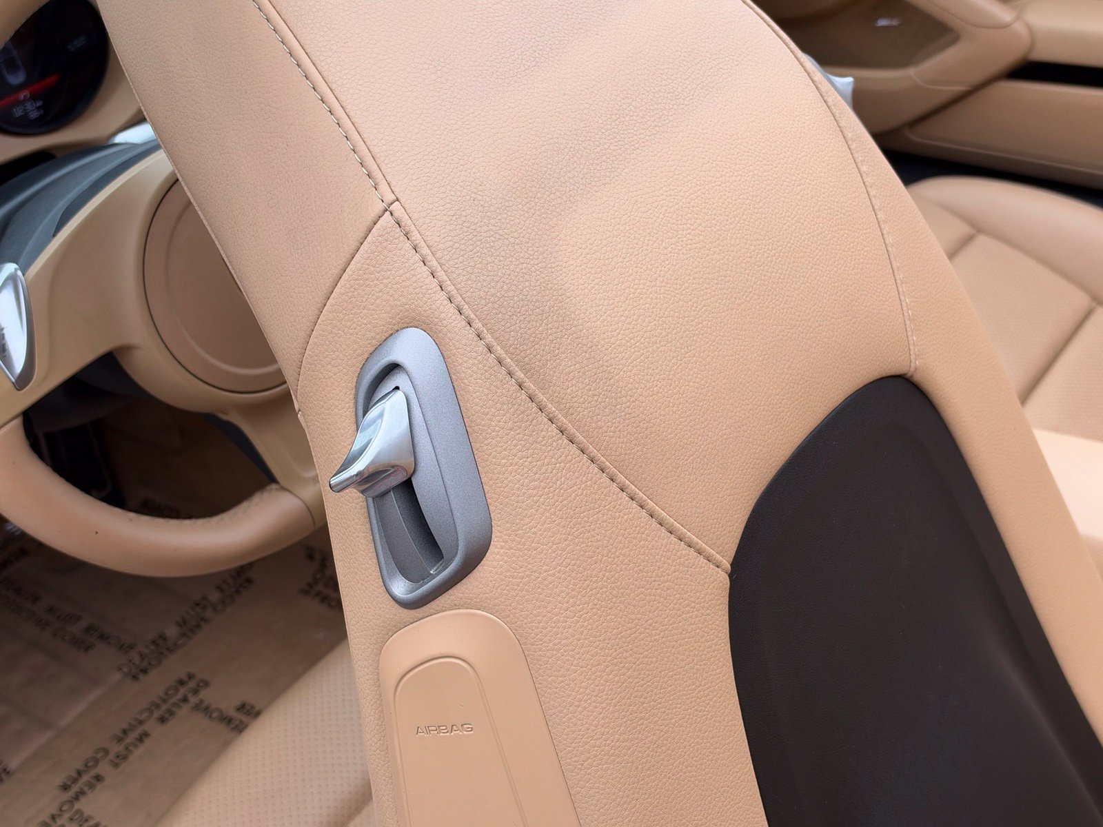 Used 2014 Porsche Boxster RWD image 34