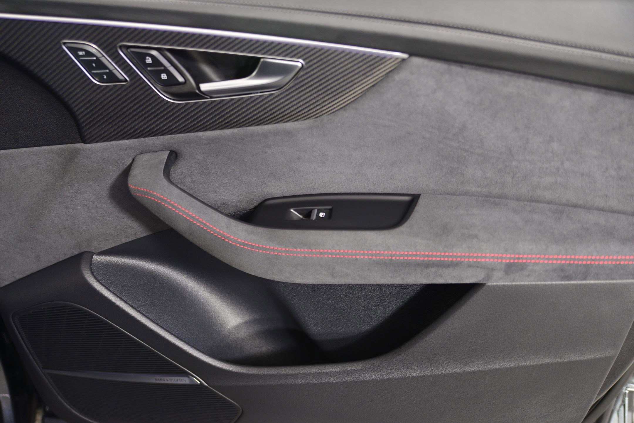 New 2026 Audi RS Q8 performance image 9