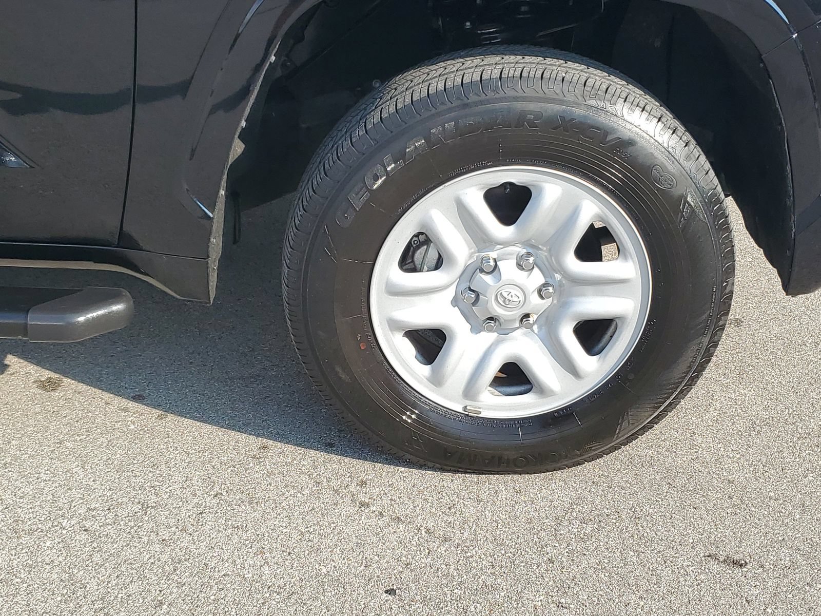 Used 2023 Toyota Tundra SR RWD image 6