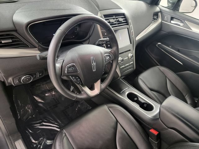 Used 2019 Lincoln MKC Premiere FWD image 12