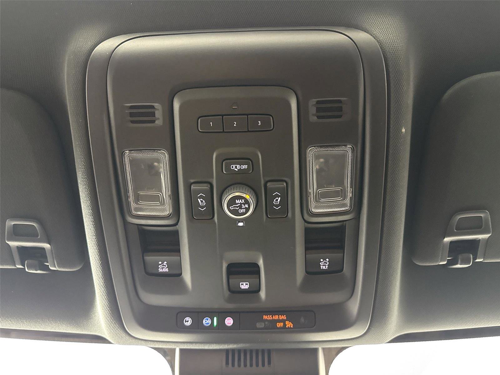 Used 2023 Chevrolet Tahoe RST w/ Luxury Package AWD/4WD image 21
