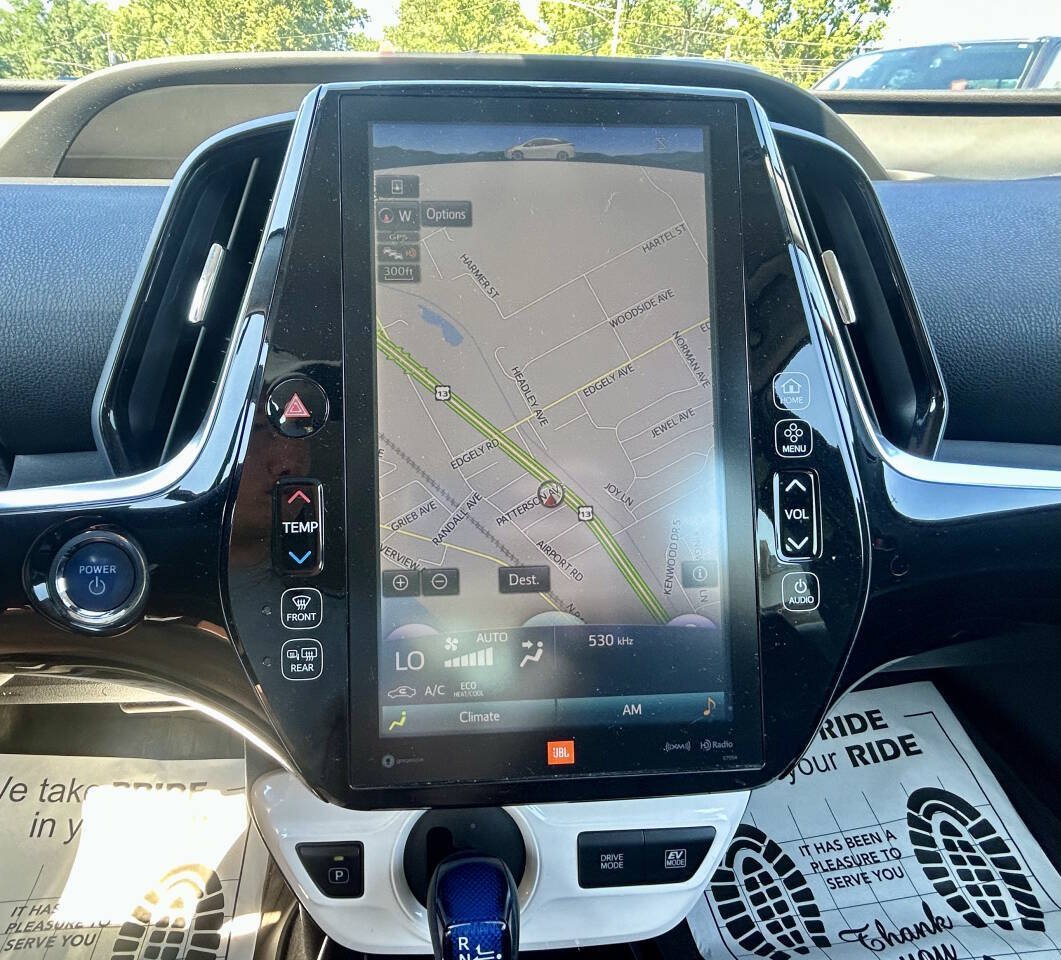 Used 2018 Toyota Prius Four Touring w/ Premium Convenience Package FWD image 22