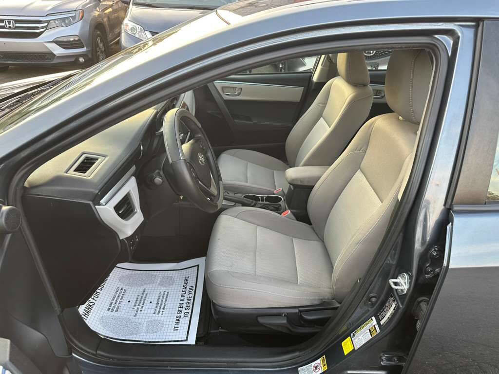 Used 2016 Toyota Corolla LE image 11