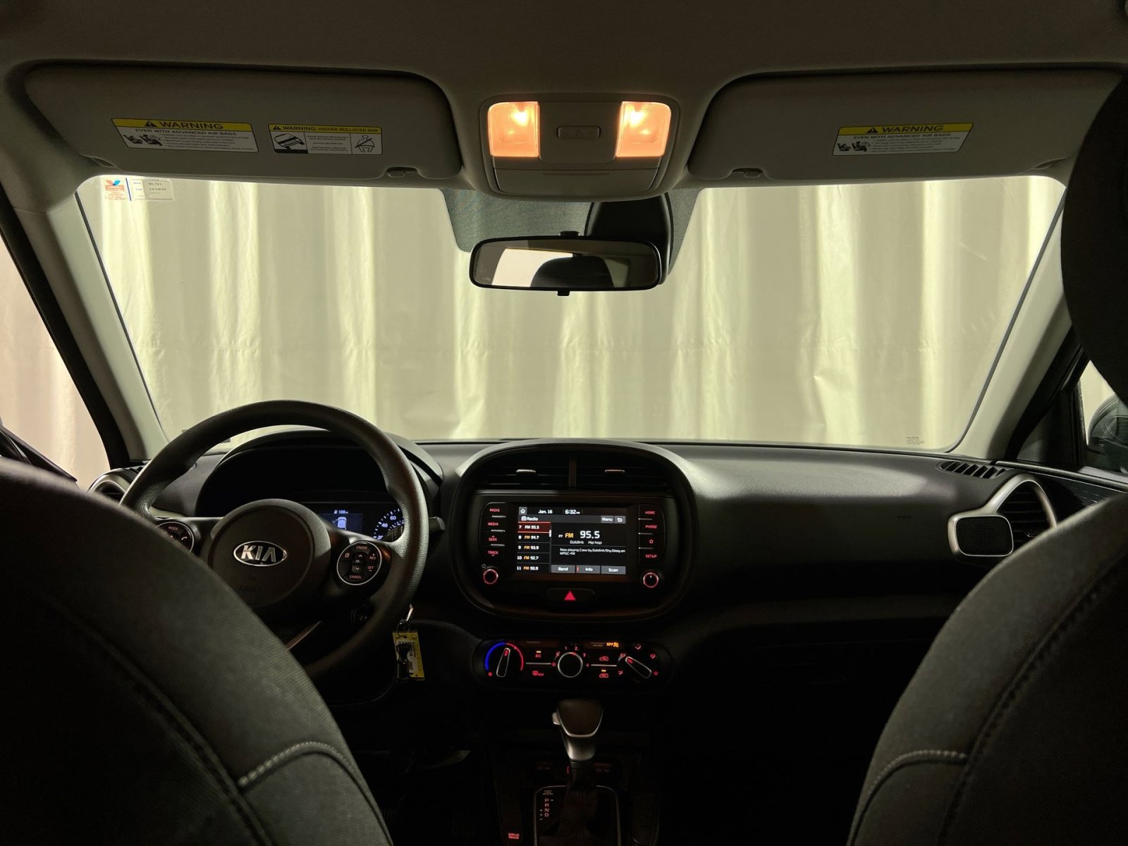 Used 2021 Kia Soul S image 15