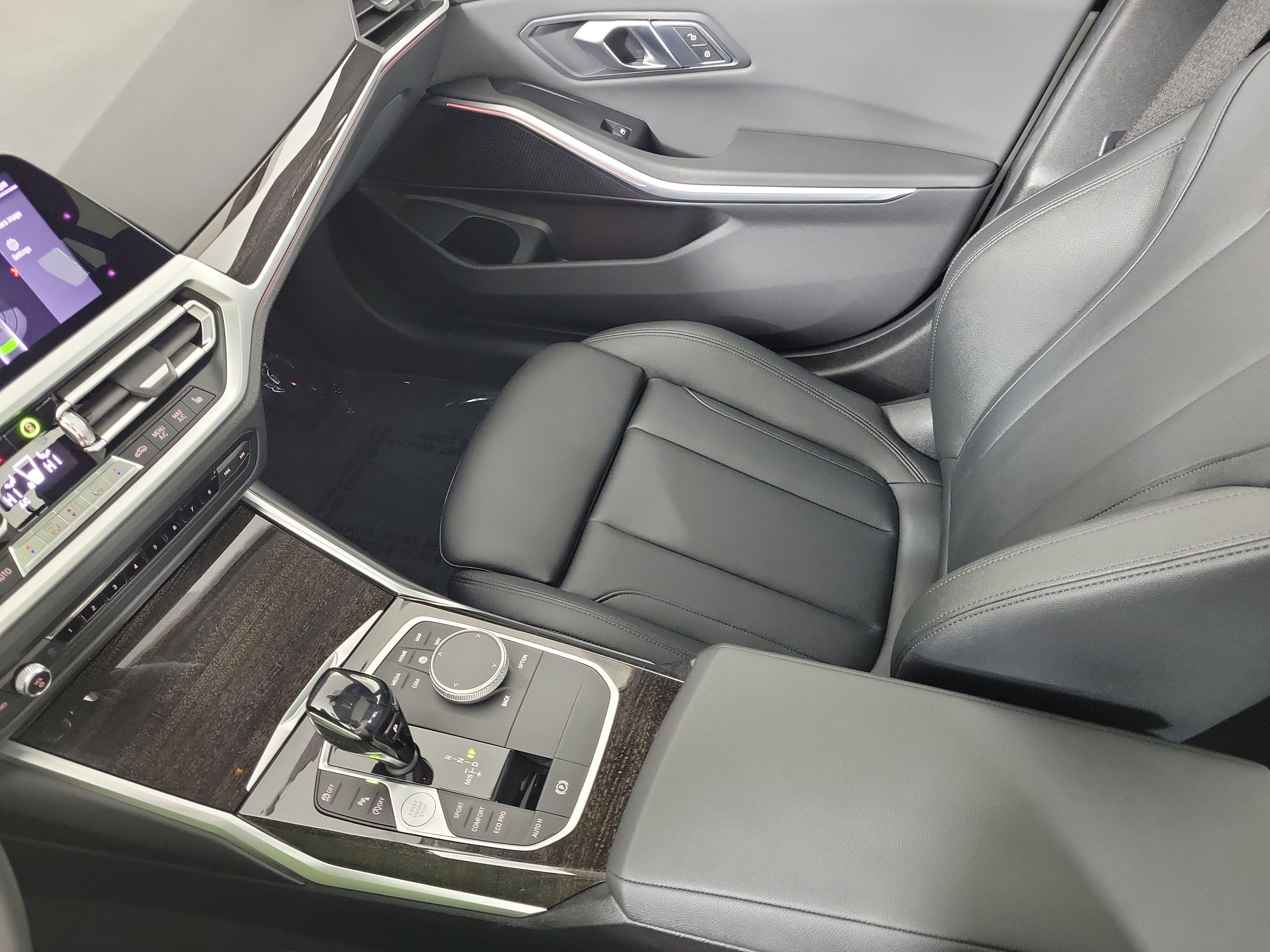 Used 2019 BMW 330i xDrive Sedan w/ Convenience Package image 23