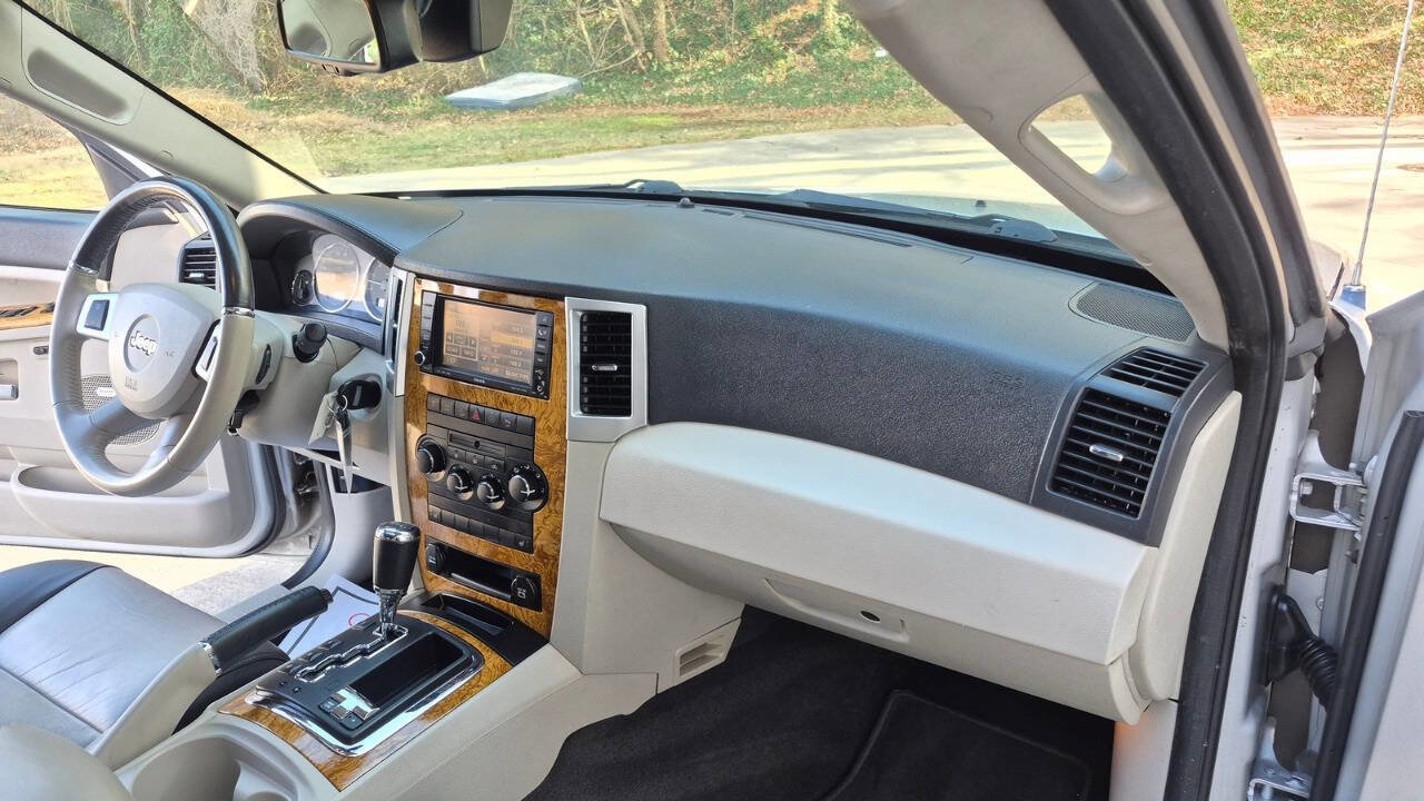 Used 2009 Jeep Grand Cherokee Limited image 74