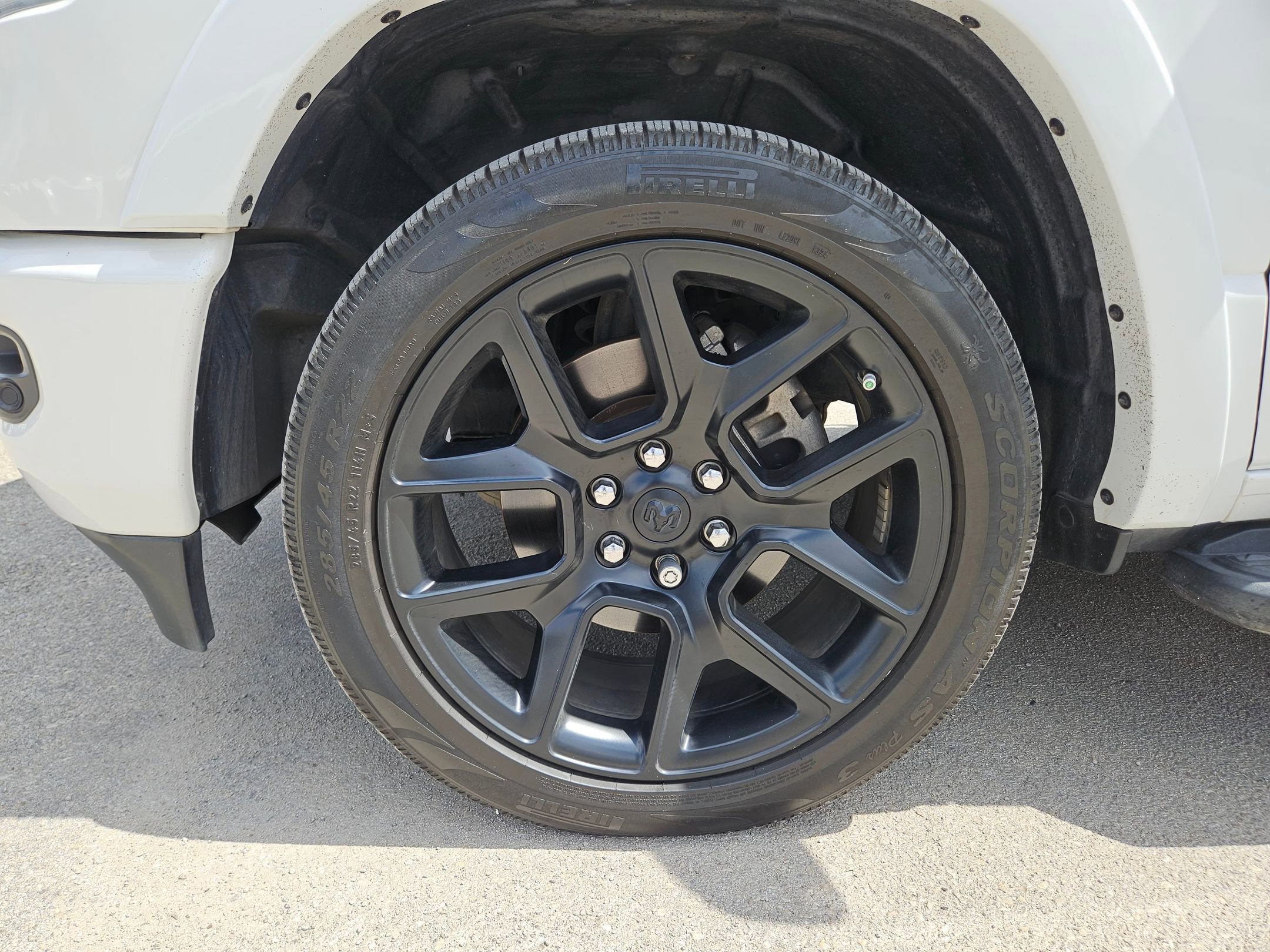 Certified 2021 RAM 1500 Laramie image 31