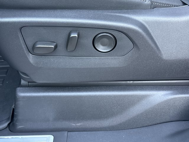 New 2026 GMC Sierra 1500 SLT w/ SLT Premium Plus Package image 18