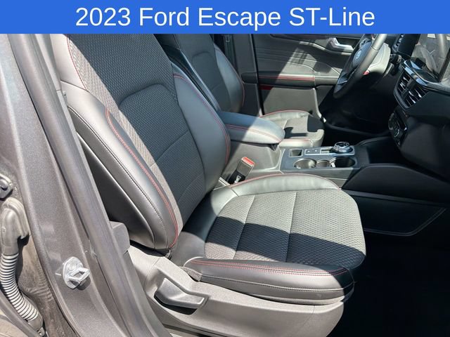 Used 2023 Ford Escape ST-Line w/ Tech Pack #1 AWD/4WD image 24