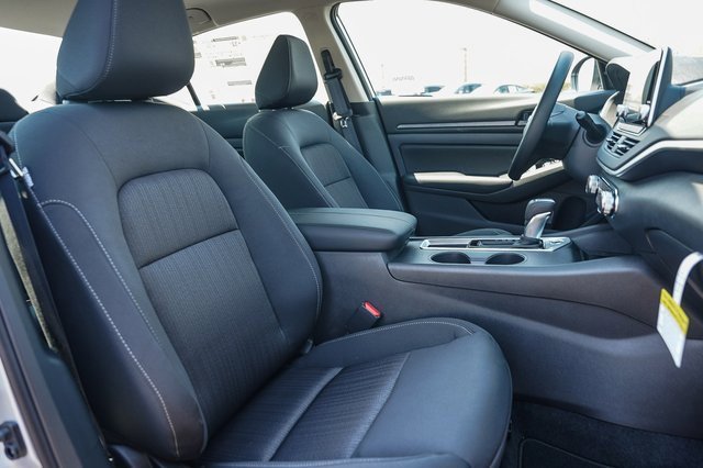 New 2025 Nissan Altima 2.5 S image 17