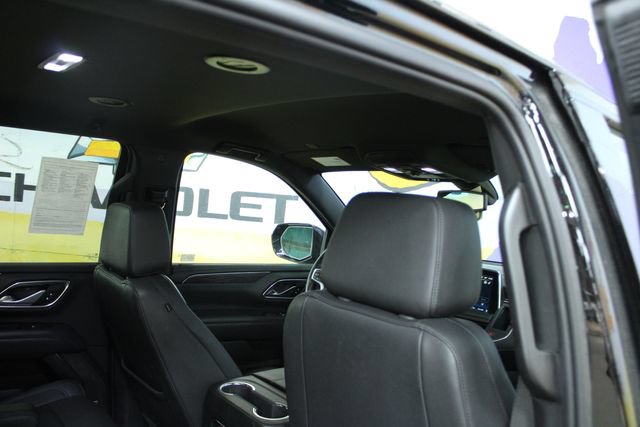 Used 2022 Chevrolet Tahoe LT w/ Luxury Package AWD/4WD image 10